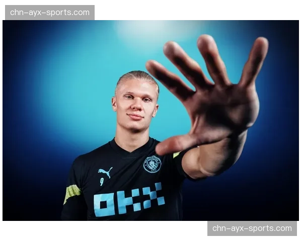 哈兰德因脚踝不适缺席赛前合练，出战周末联赛成疑